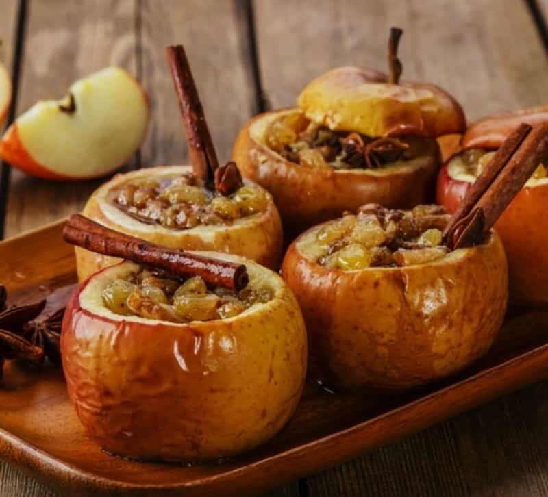 Baked apples