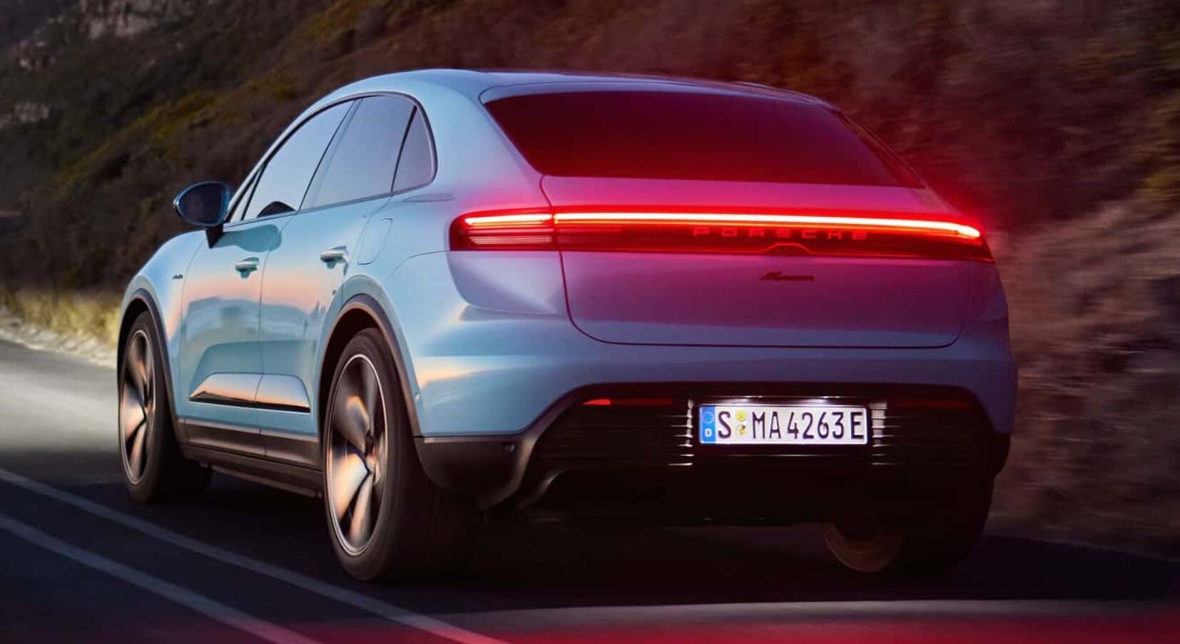 Porsche Macan EV