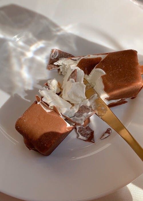 Ice cream with chocolate glaze