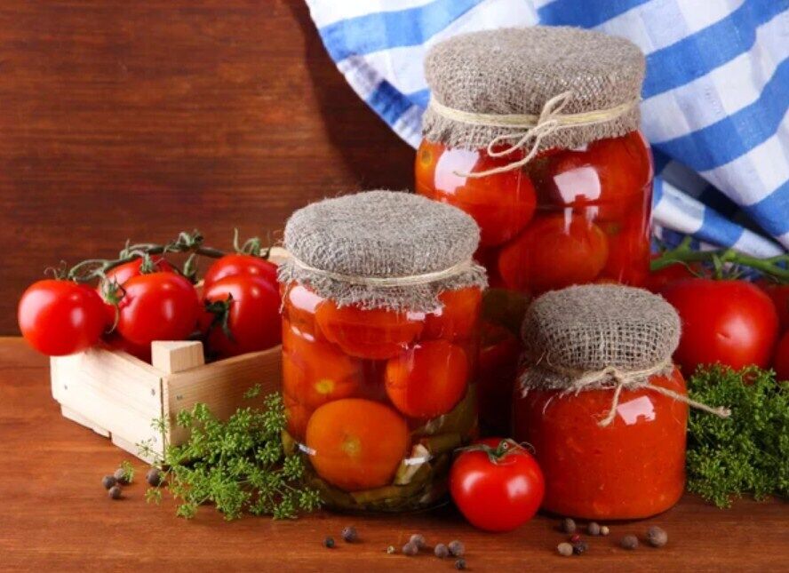 How to pickle tomatoes to keep them firm