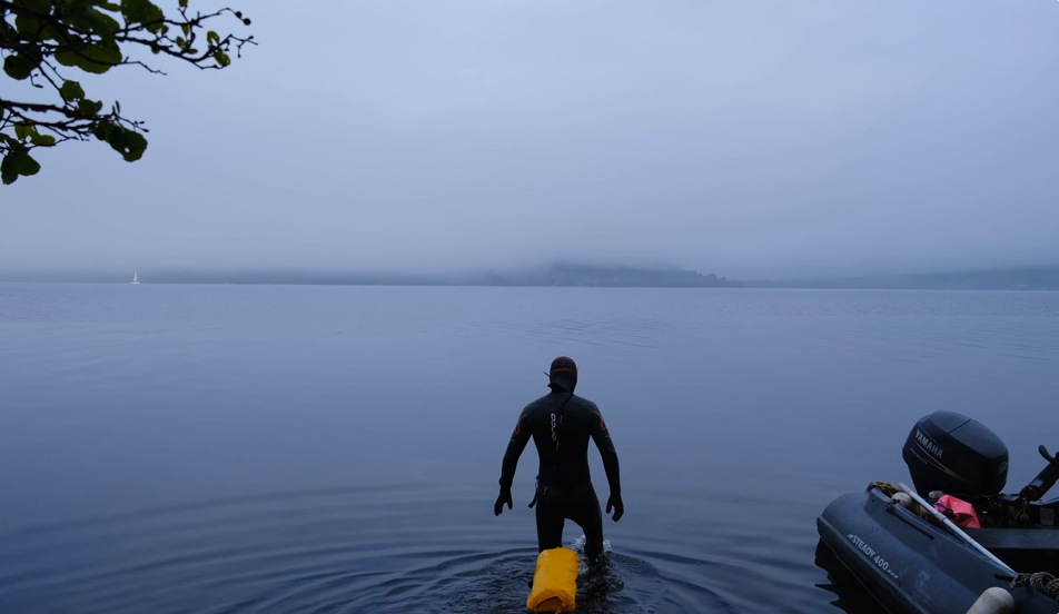 ''I felt a bump'': experienced swimmer comes across mysterious creature in Loch Ness Lake and shares his impressions