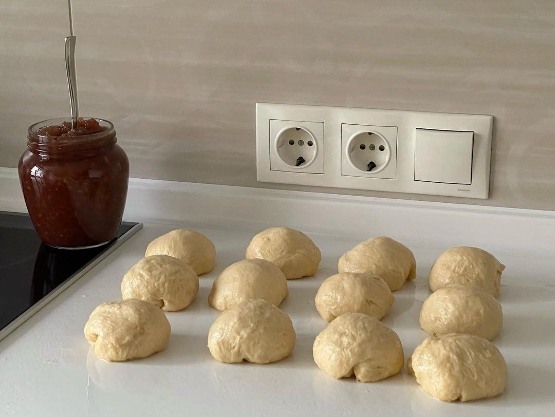 Ready-made dough for pies