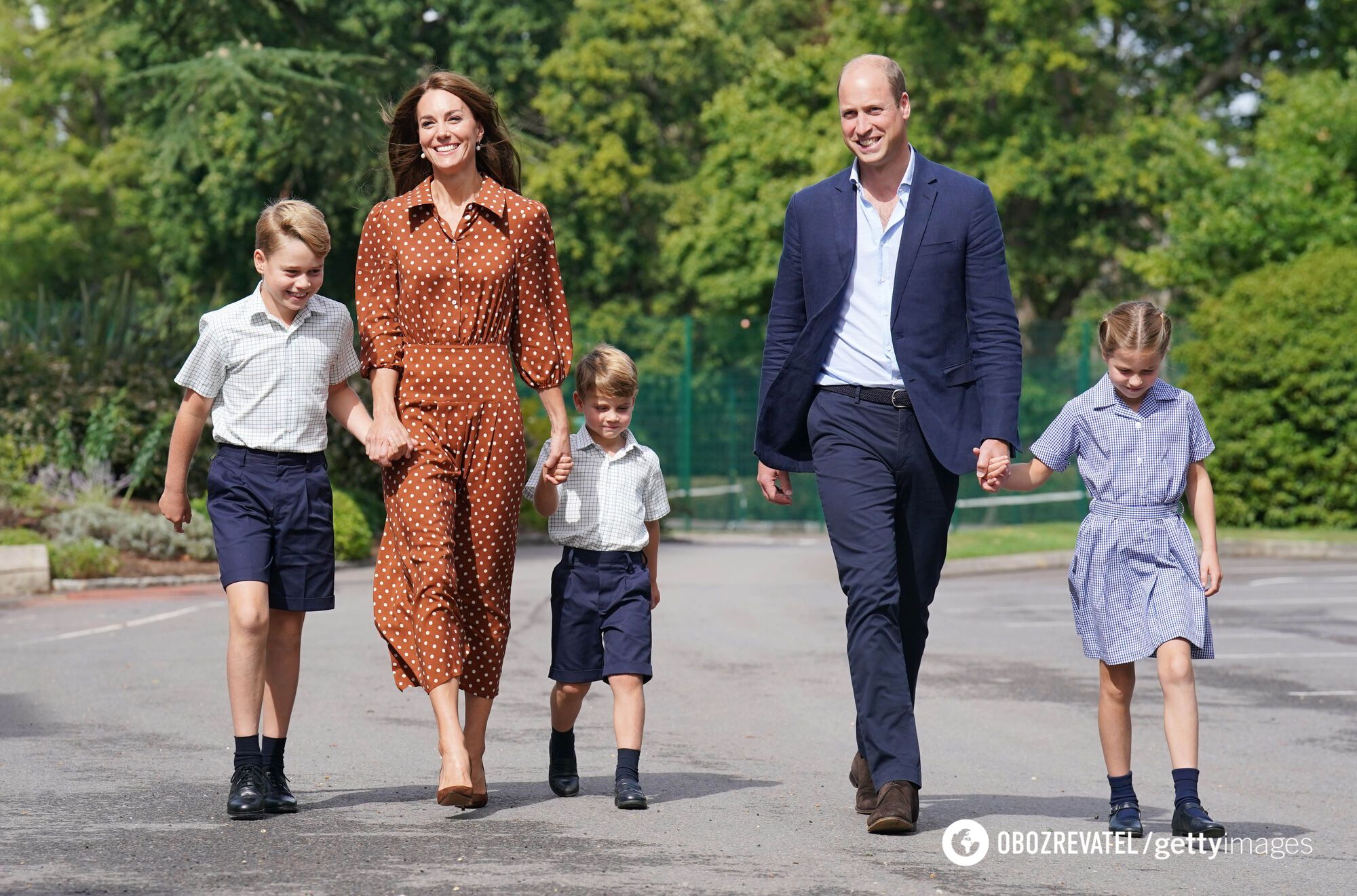 An insider has revealed what kind of future Prince William and Kate Middleton want for their younger children