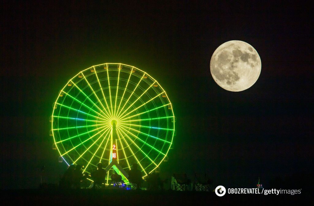 It's something out of this world! This is how people will remember the fabulous Harvest Supermoon of 2024. Photo