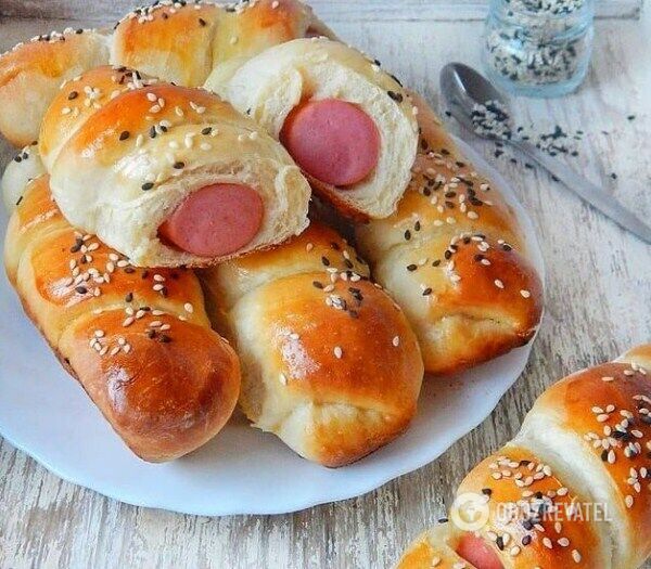 Sausages in dough