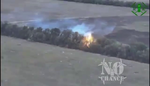 Drakarys in Ukrainian style: a video shows how an FPV drone with a flamethrower burns down Russian army positions in Zaporizhzhia. Video