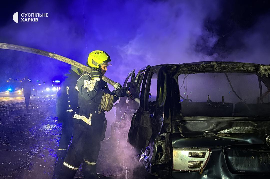 Okupanci zaatakowali centrum Charkowa: szpital, hotel, kioski zostały uszkodzone, są ofiary. Zdjęcia i wideo