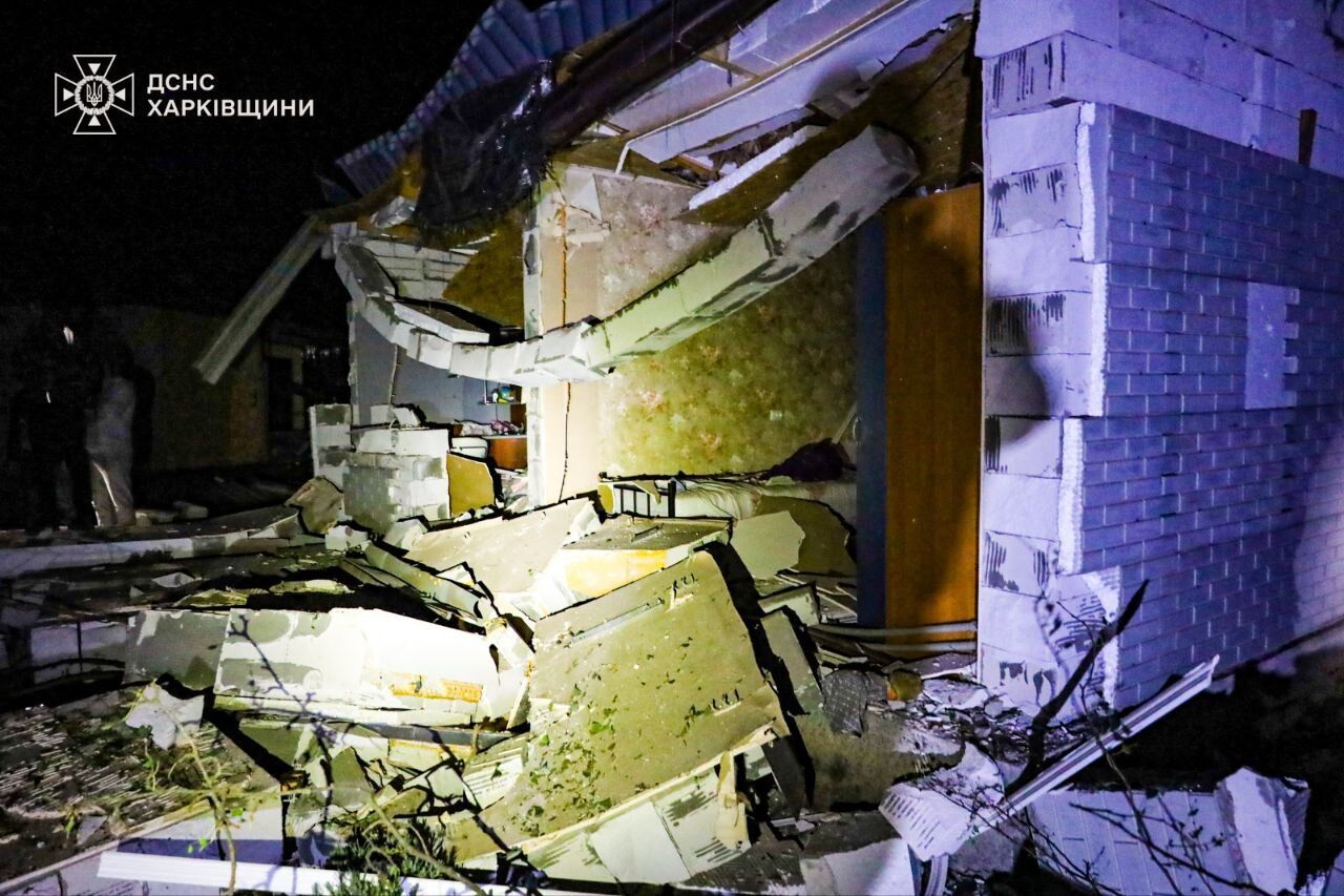 The occupiers attacked the center of Kharkiv: a hospital, a hotel, kiosks were damaged, and there are victims. Photos and videos