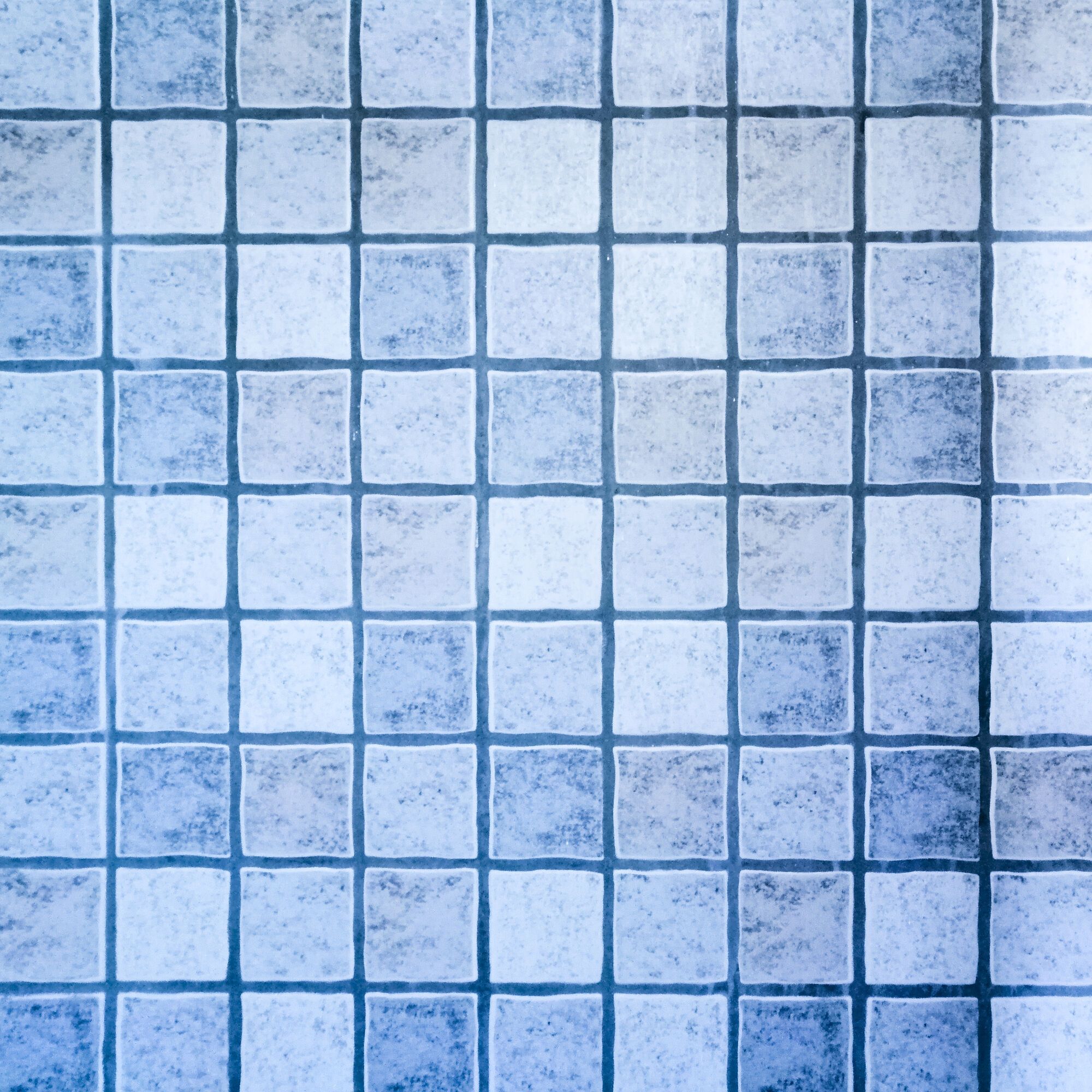 How to clean white tile joints to a shine