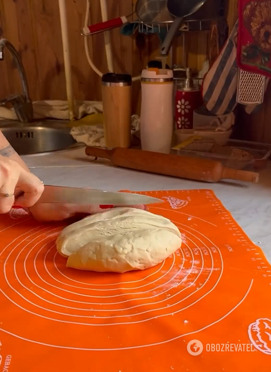 What to add to dough for dumplings to make it elastic and not stick together: one simple ingredient