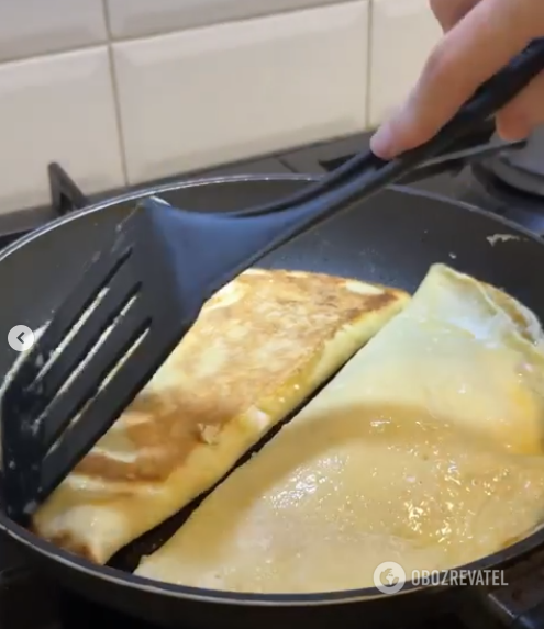 Chebureks from thin crepes: no need to roll out the dough