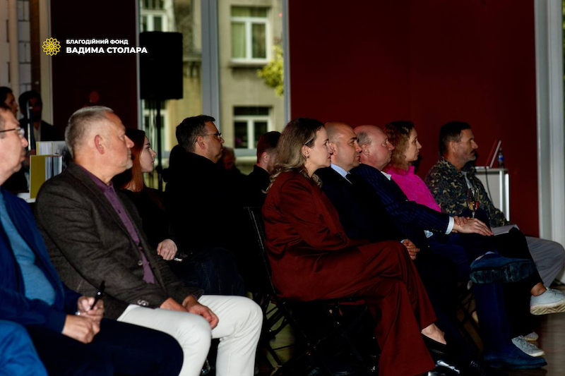 The Vadym Stolar Foundation presented ''Stories of the Strong'' in Warsaw and Brussels