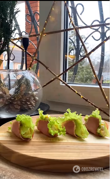 How to serve the iconic Squirrel salad in a new way: without crystal salad bowls