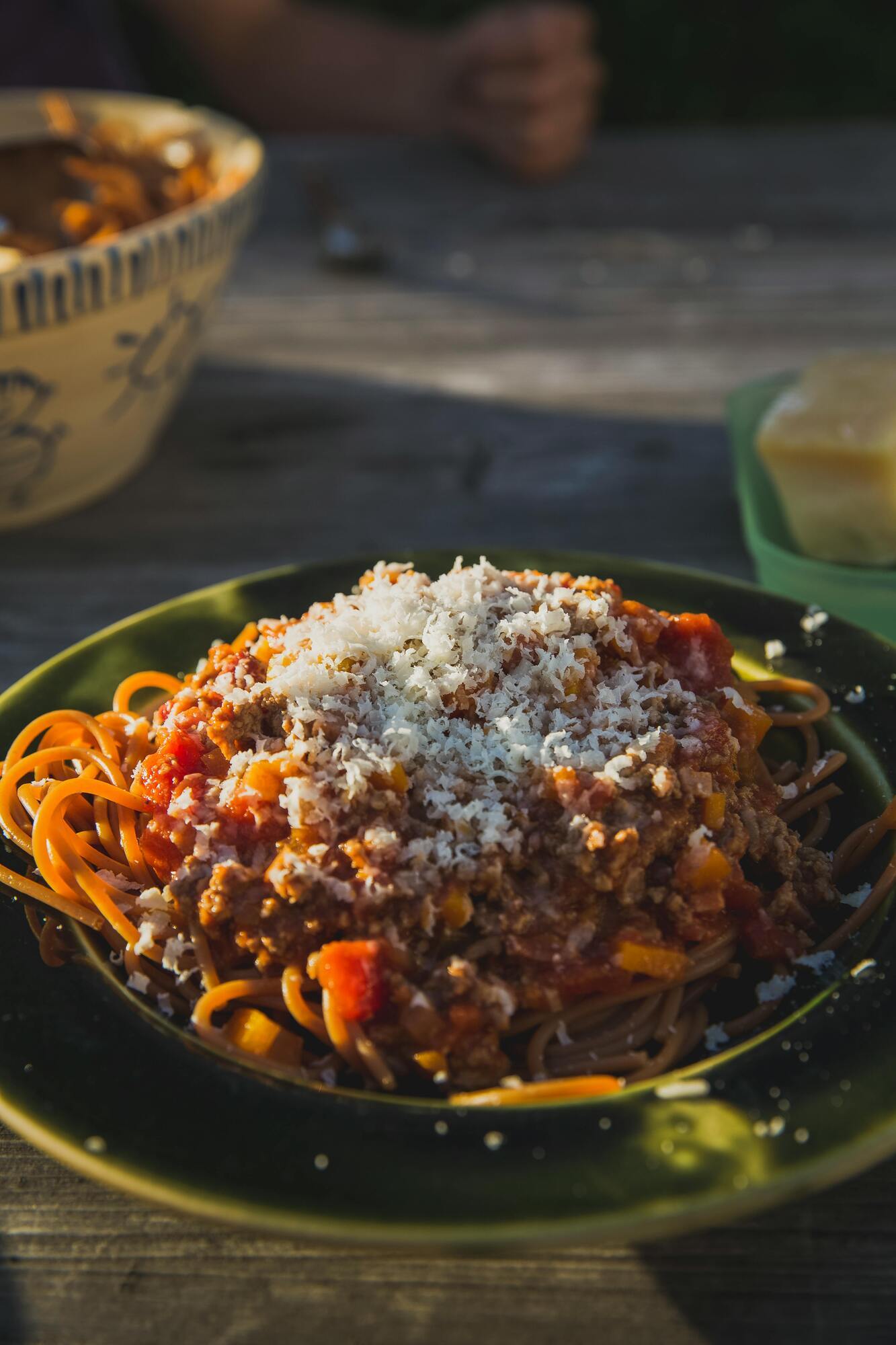 Jamie Oliver's easy and quick salmon pasta recipe: cooks in 10 minutes