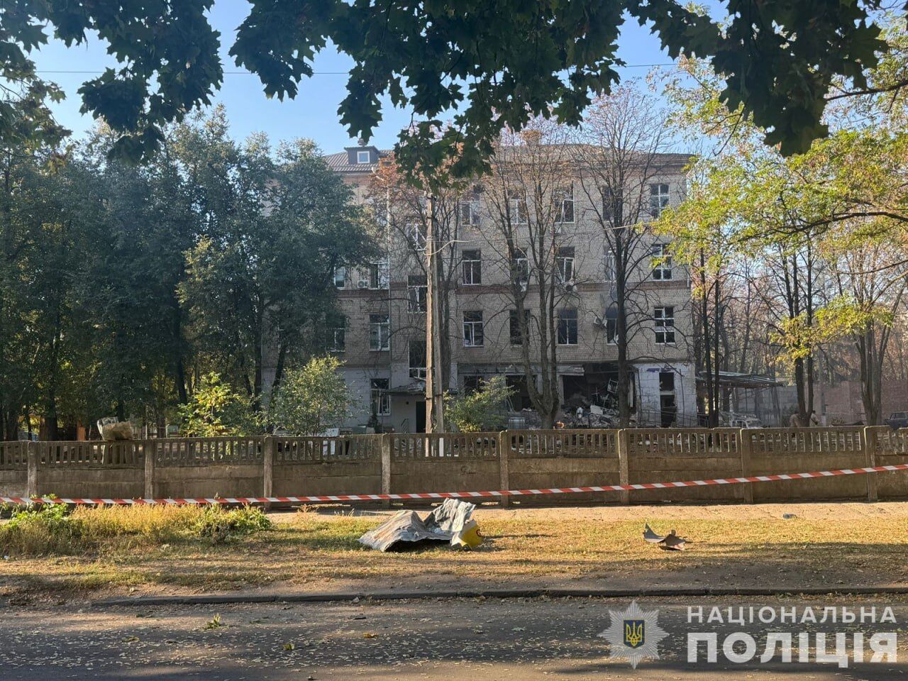 Russia attacks Sumy with drones twice: medical center and residential sector hit, there are dead. Photo