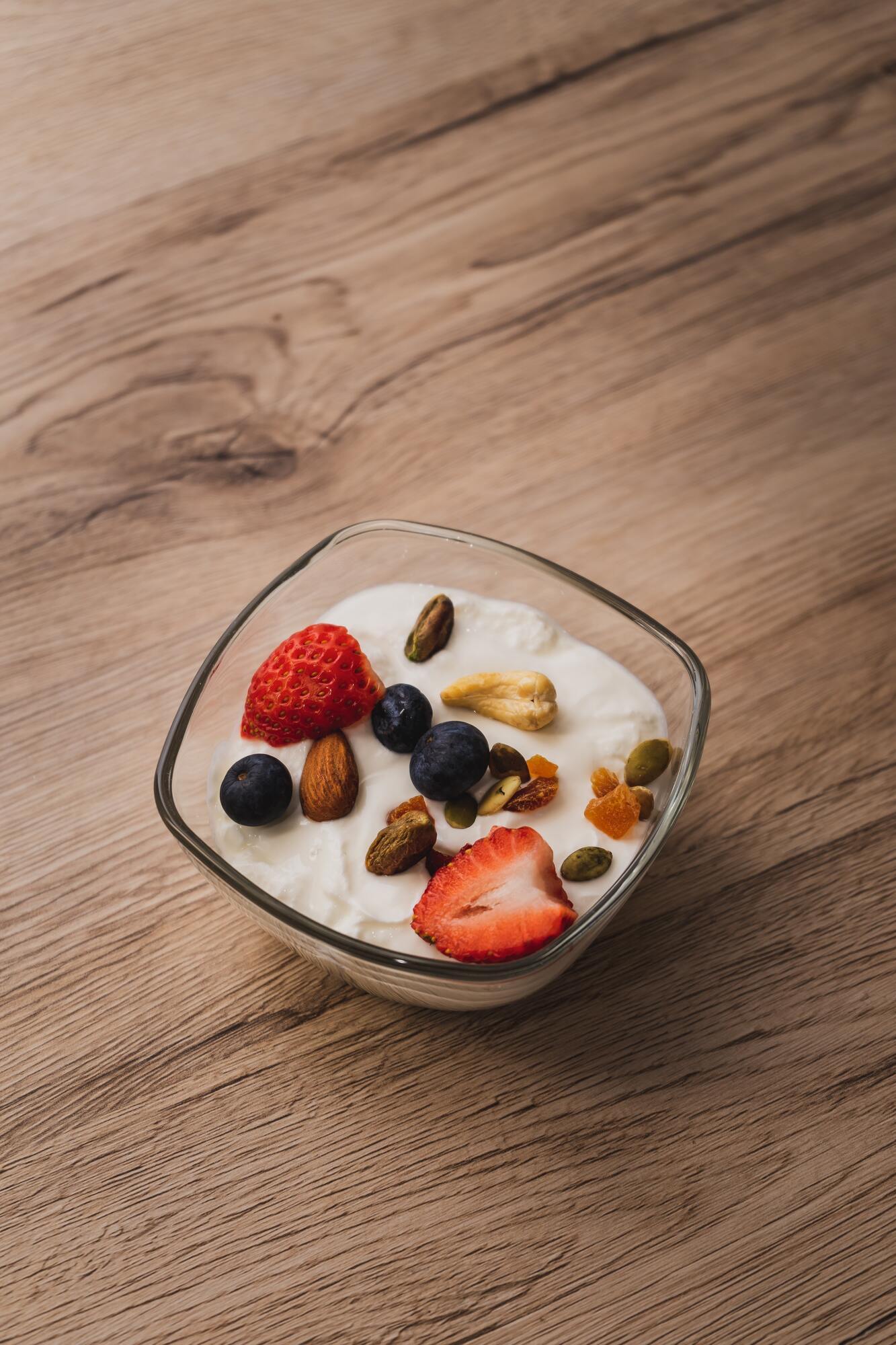 Only natural yogurts can be healthy