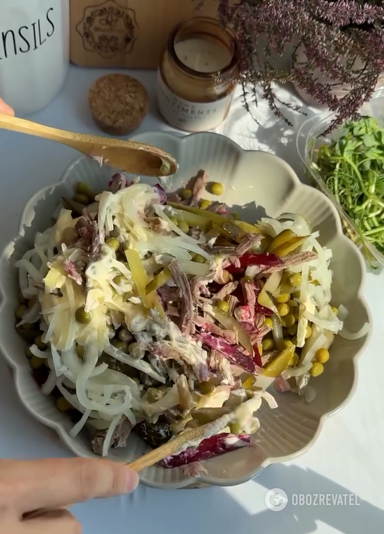 What a delicious salad to make from boiled beets: many times easier than ''Dressed herring''