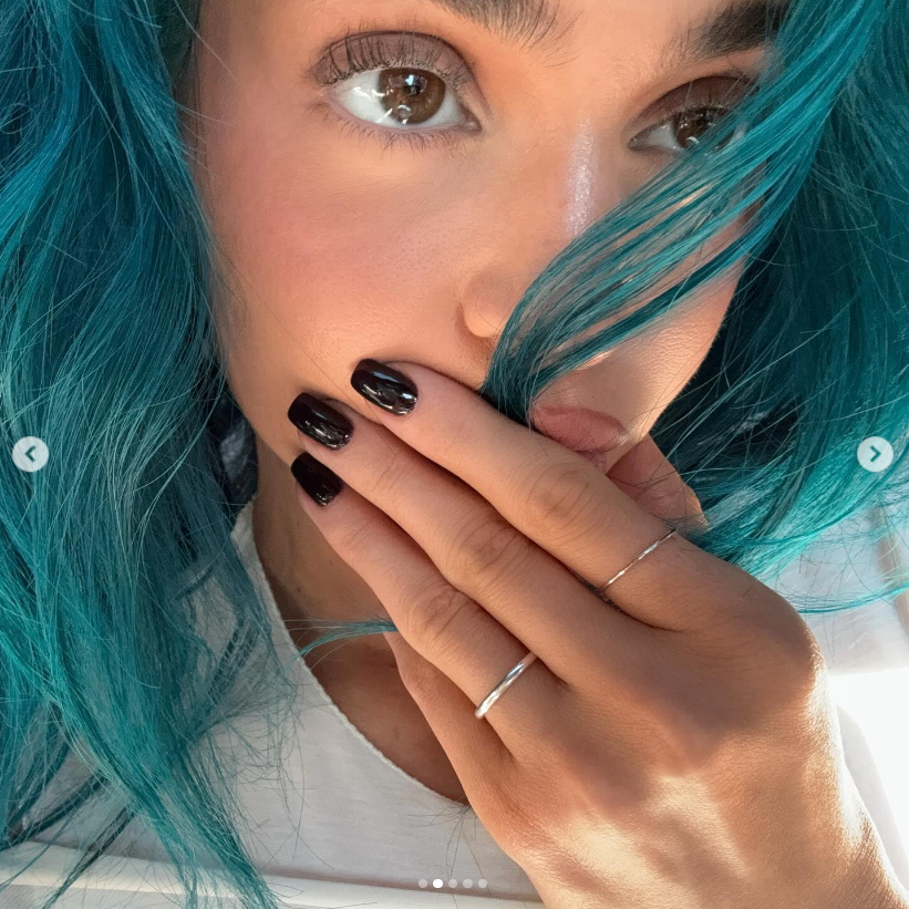 These are the hits! Kylie Jenner showed two trendy fall manicures