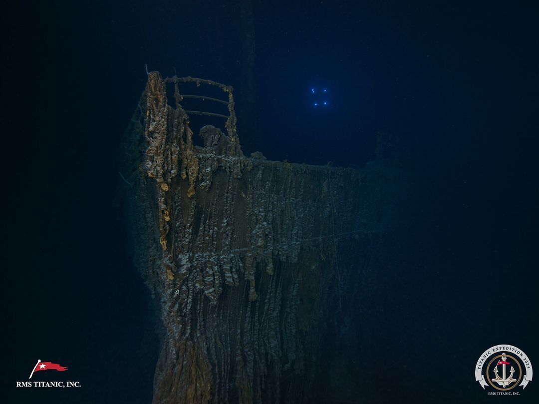 How the ''Titanic'' looks like after 112 years underwater: researchers found the lost statue of Diana and showed a photo of the ship