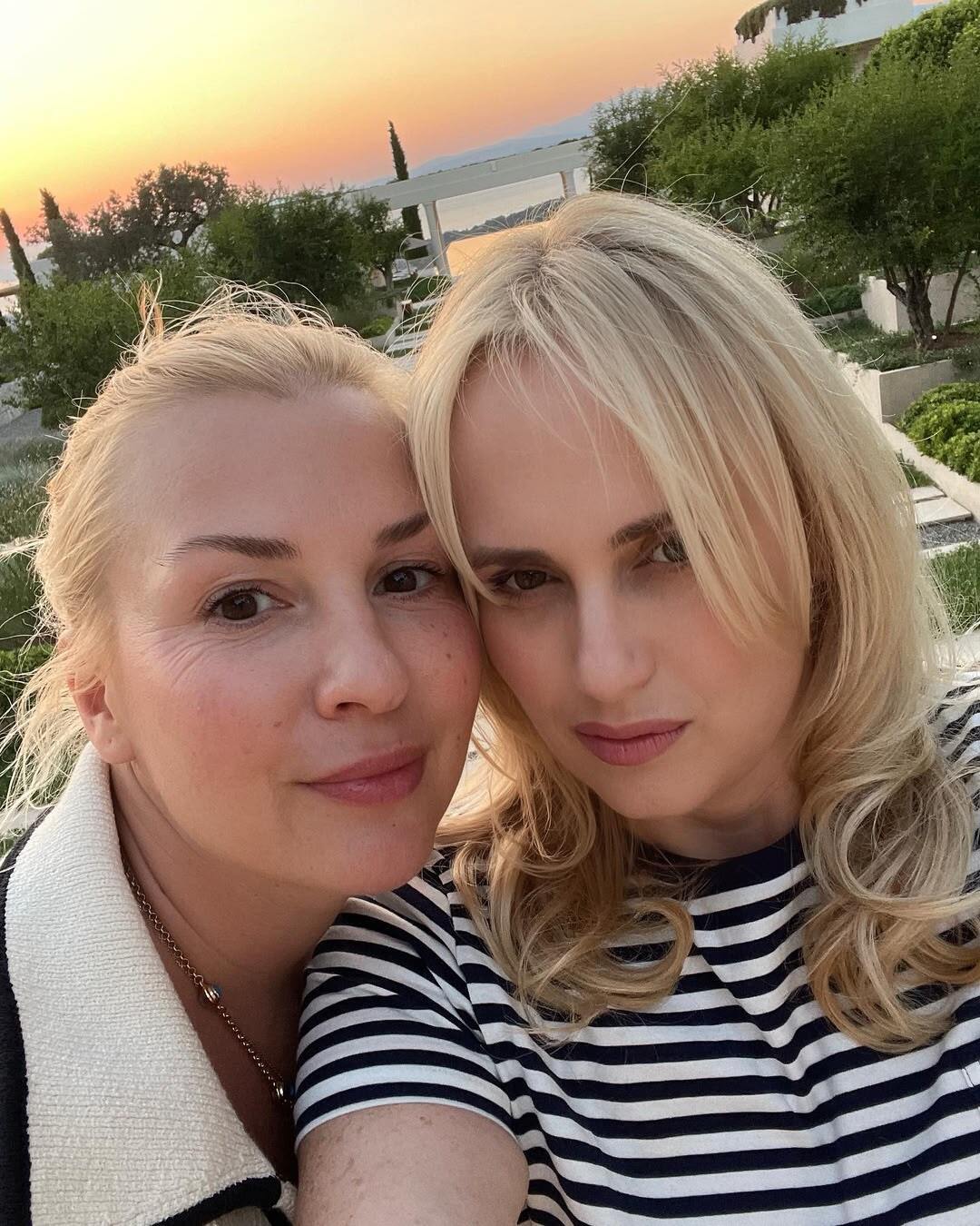 With two brides: the first photos and details of the wedding of Rebel Wilson and Ramona Agruma in Sardinia have appeared