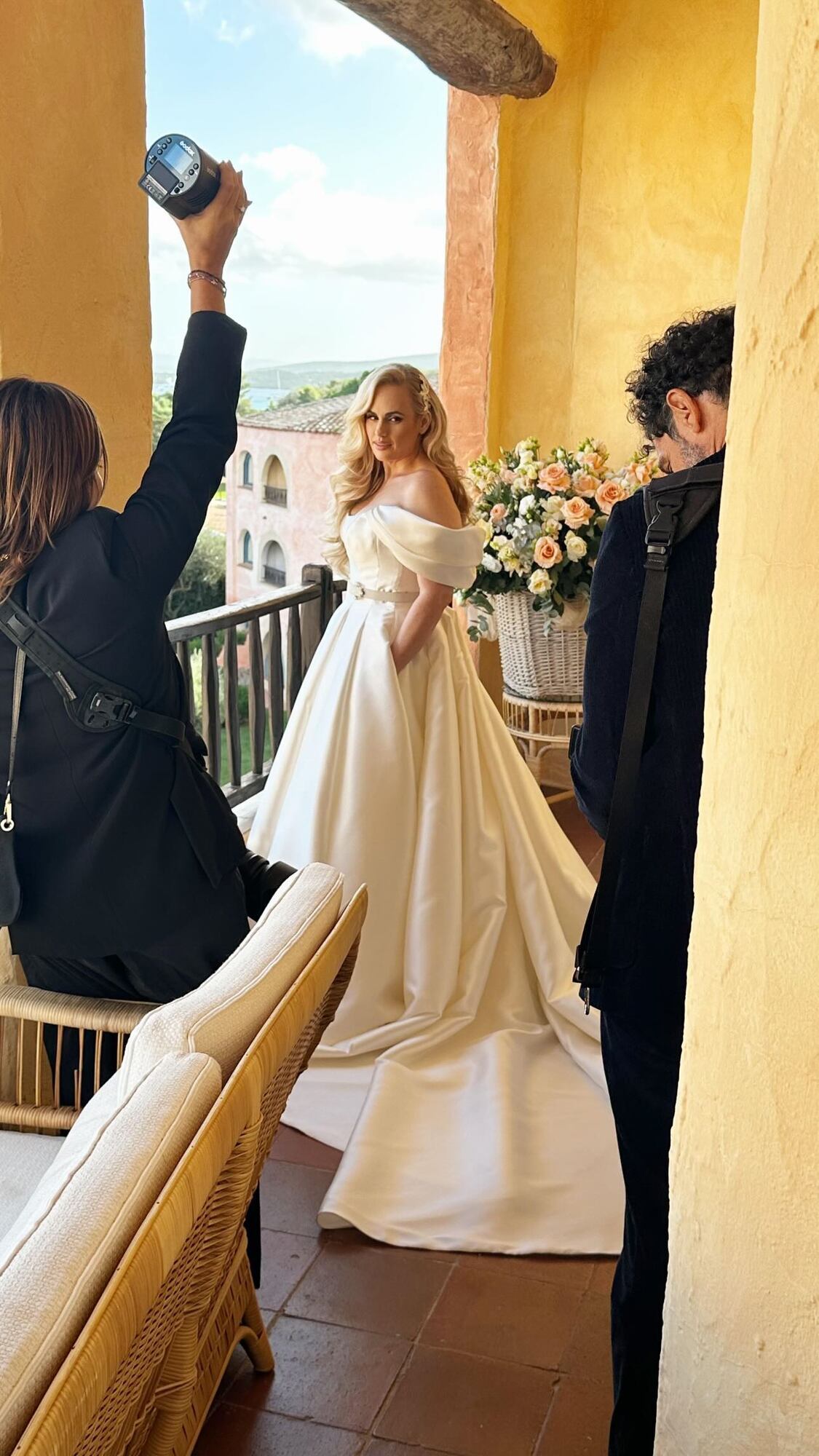 With two brides: the first photos and details of the wedding of Rebel Wilson and Ramona Agruma in Sardinia have appeared