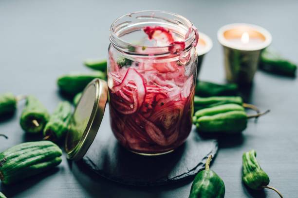 Pickled onions for barbecue