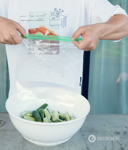 How to quickly cook lightly salted cucumbers.