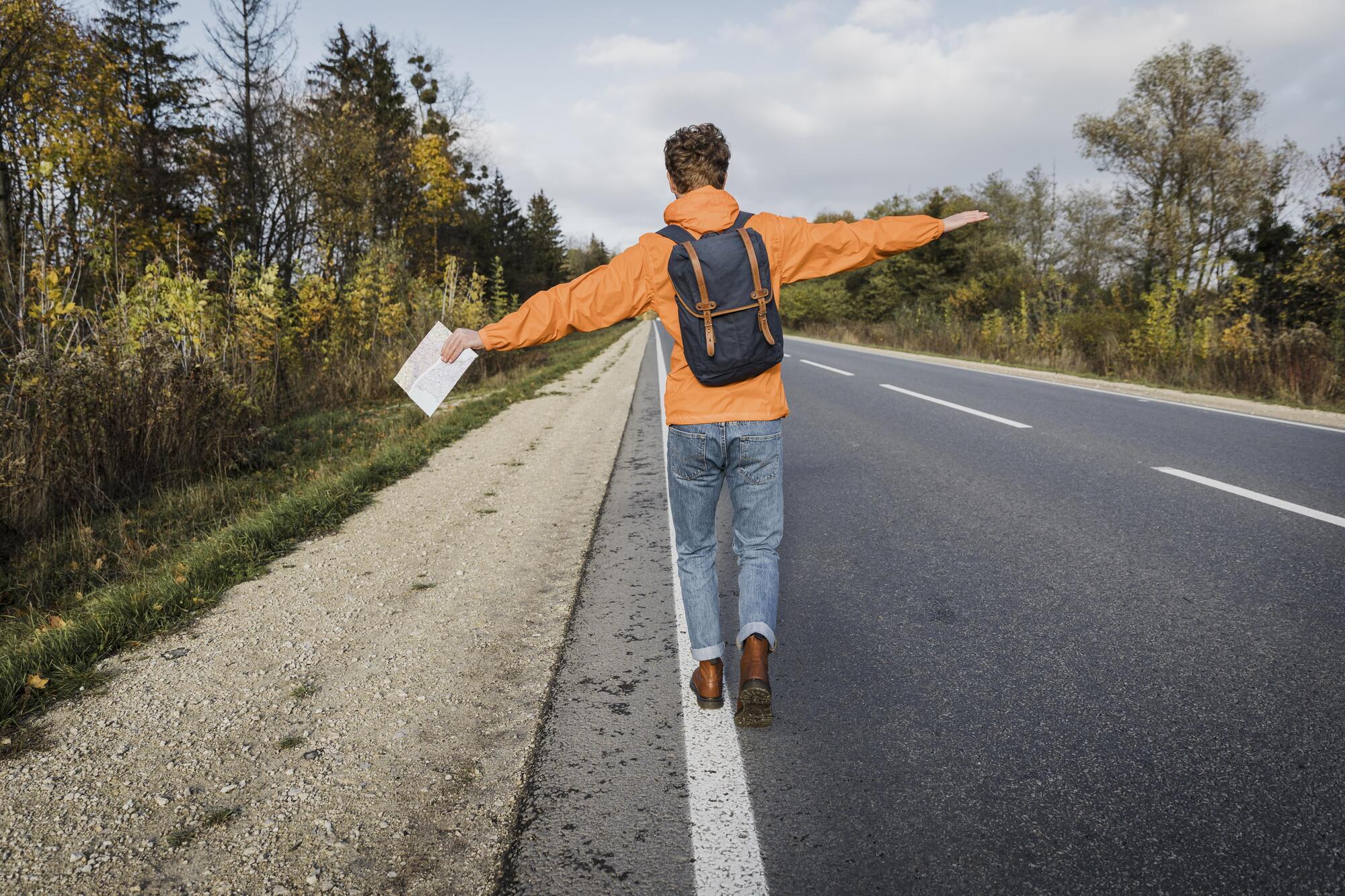 How to hitchhike: useful tips and life hacks