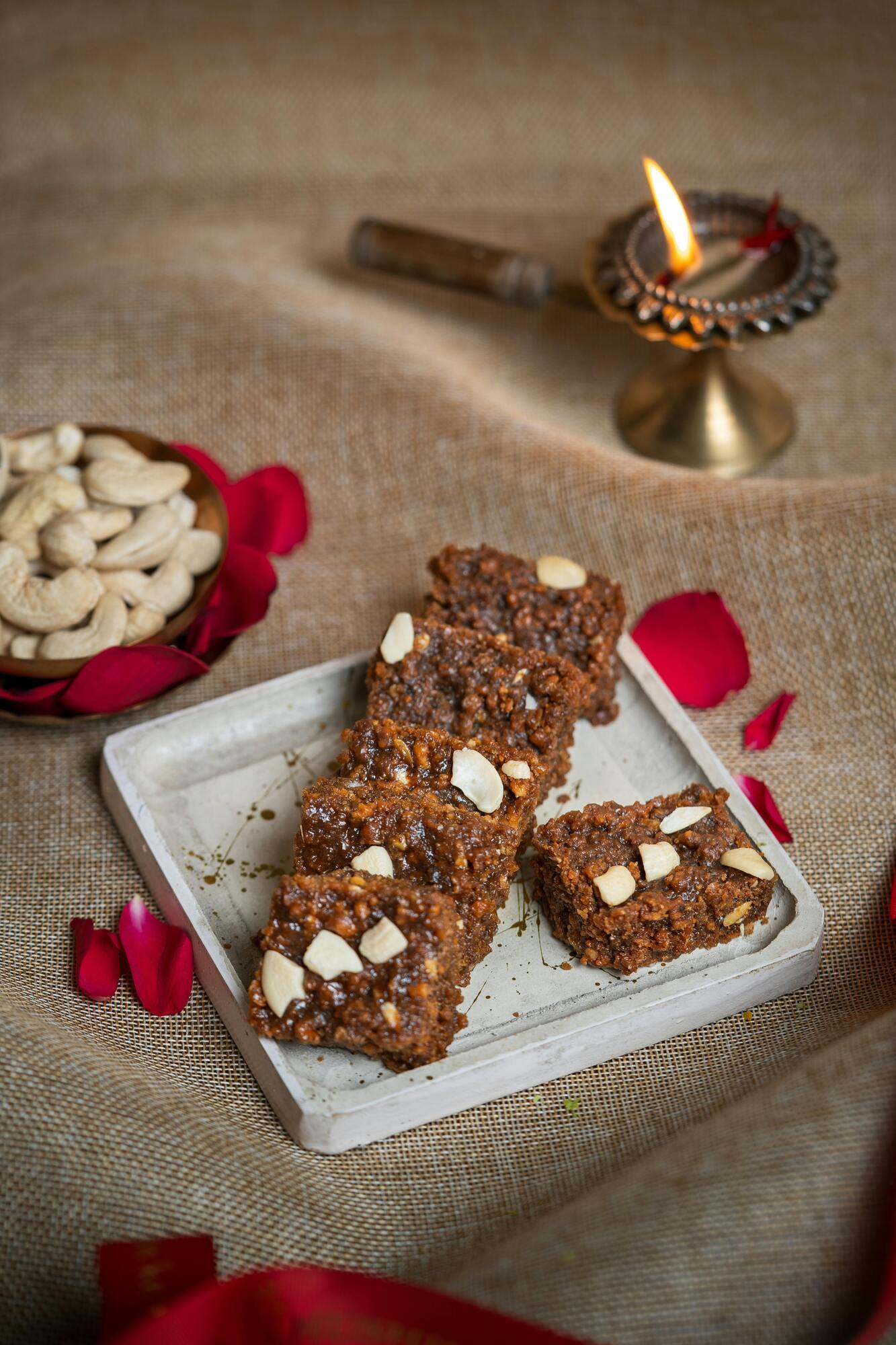 How to make brownies so that they stay fresh for a long time: Jamie Oliver's method