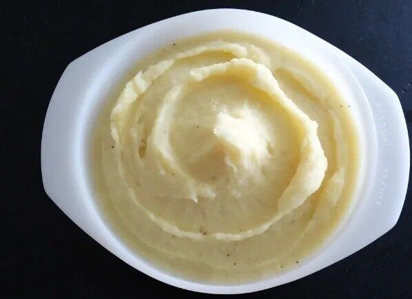 Mashed potatoes for the dough