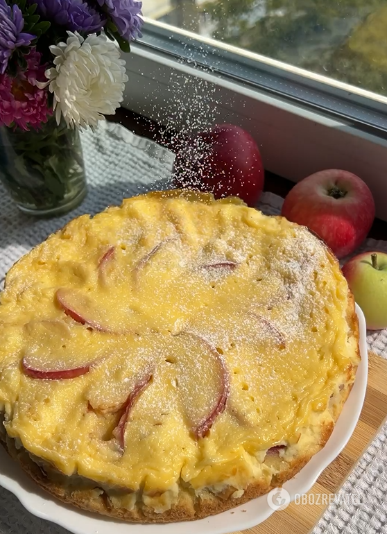 Apple charlotte in a new way: how to make a popular pie even tastier