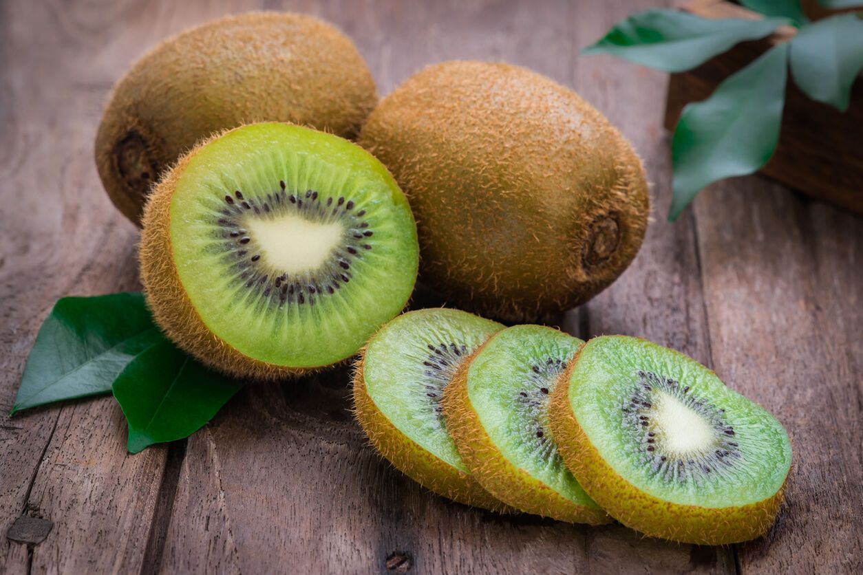 Kiwi: why you should eat it for breakfast. A healthy recipe