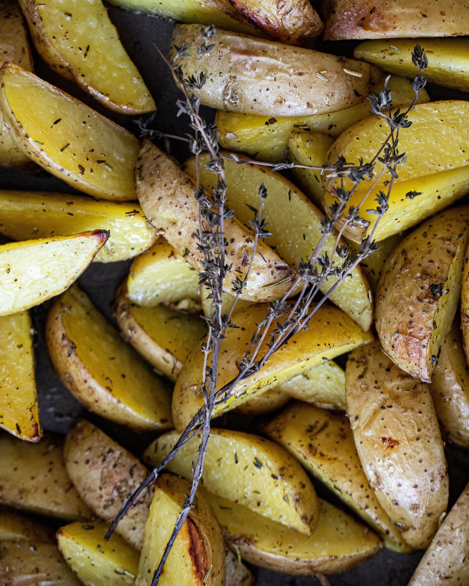 How to make delicious rosemary potatoes