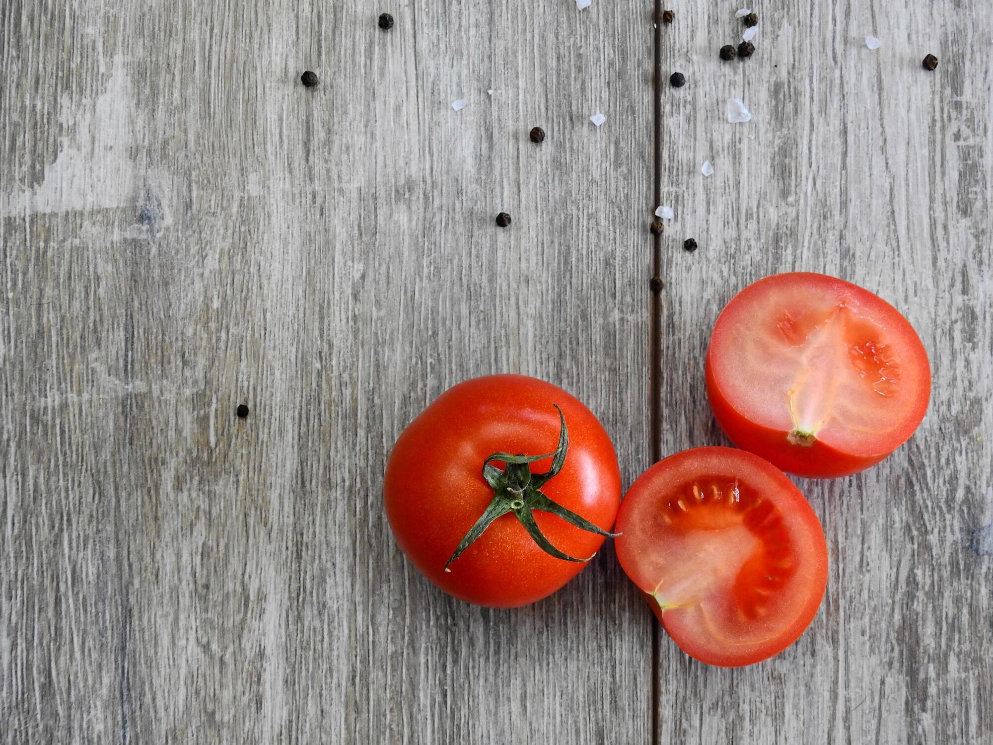 Home ripe tomatoes