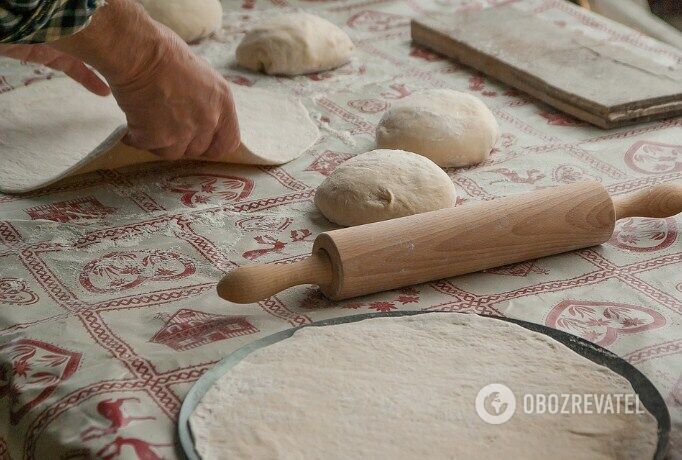 Preparing the pizza dough