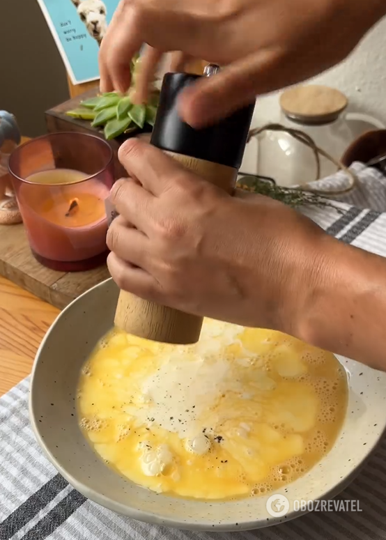 Hearty mushroom pie without dough: how to make a simple base