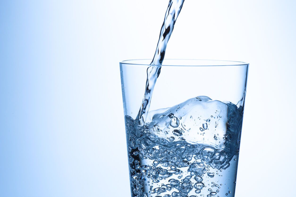 Foods that help to avoid the formation of kidney stones are named
