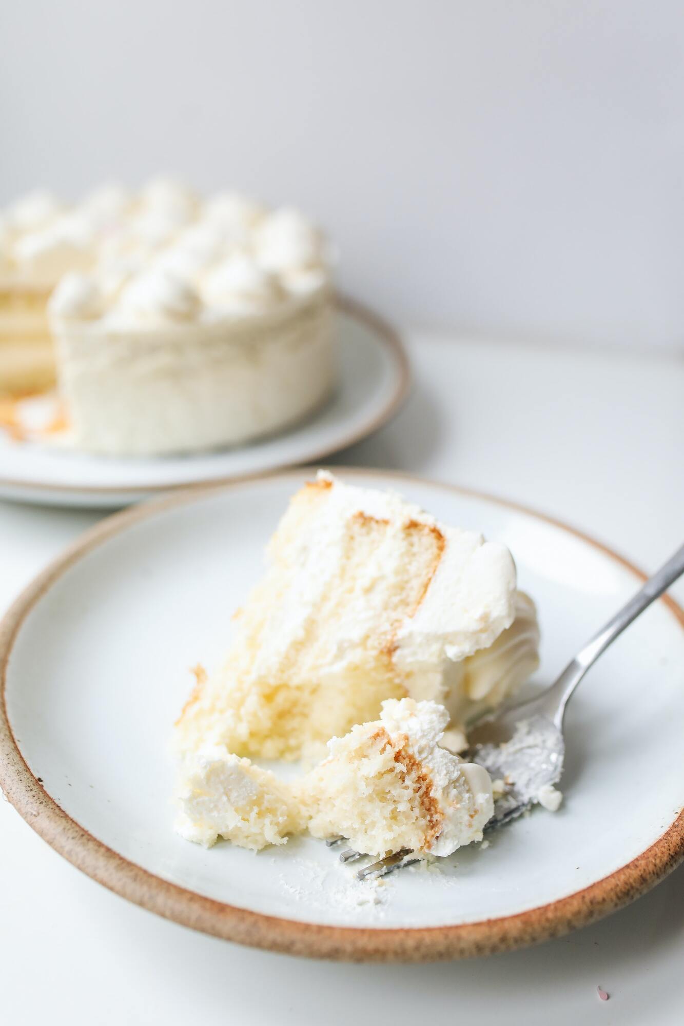 Pie with apples and ice cream