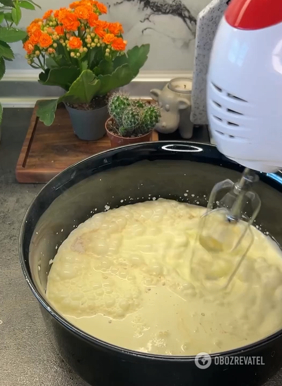 Simple no-bake wafer cake: what kind of cream to use