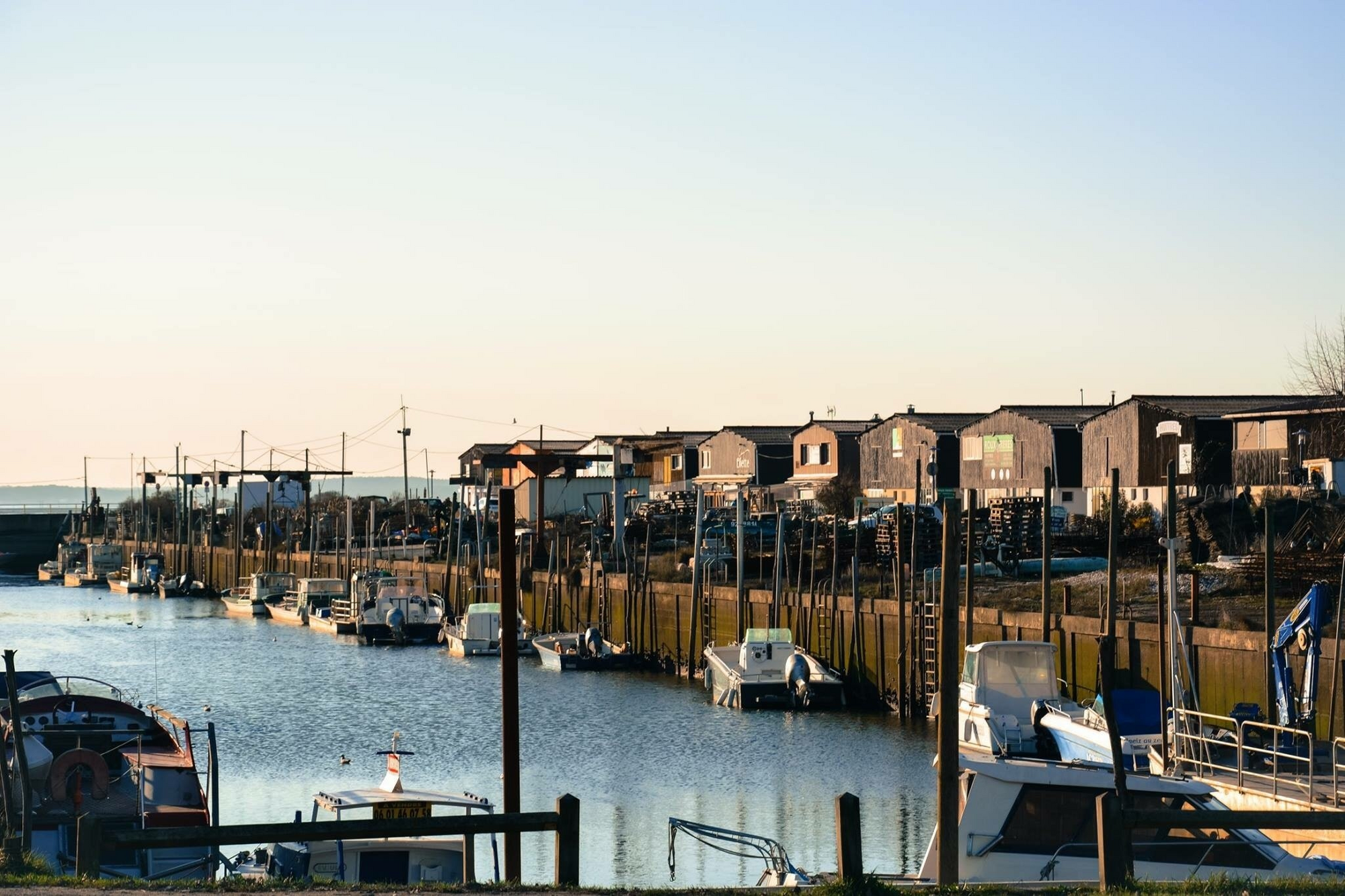 France without crowds of tourists: which cities to visit for those who prefer coziness