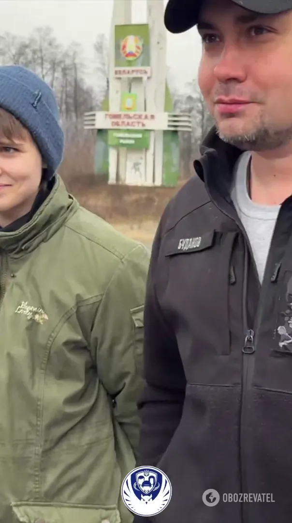 ''Я думала, мене в ліс розстрілювати везуть'': звільнену з білоруської неволі українку на кордоні зустрів особисто Буданов. Відео