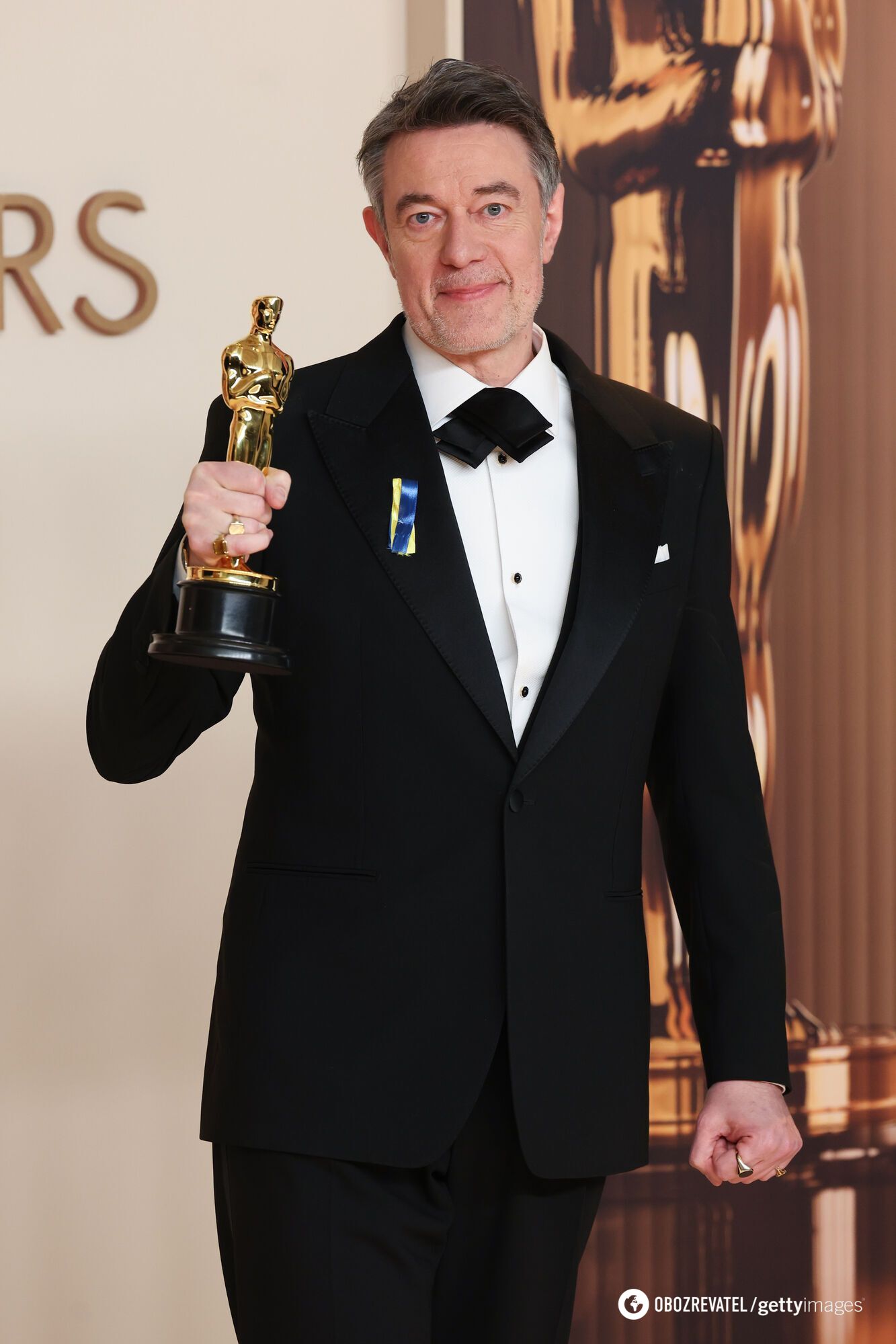 Gwiazda ''Kill Billa'' Daryl Hannah czule wspierała Ukrainę na scenie Oscarów 2025, a scenarzysta Peter Straughan przyszedł z niebiesko-żółtą wstążką