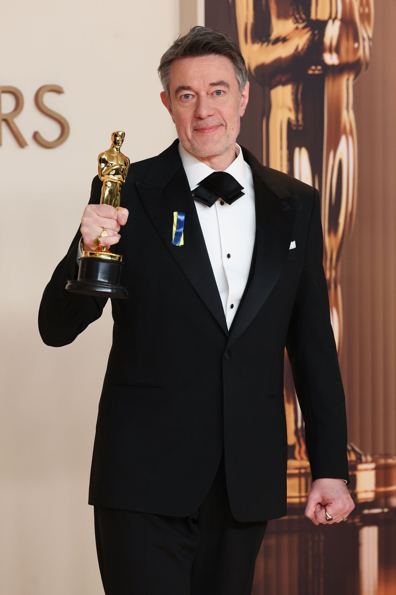 ''Kill Bill'' star Daryl Hannah tenderly supported Ukraine on the stage of the Oscars 2025, and screenwriter Peter Straughan came with a blue and yellow ribbon