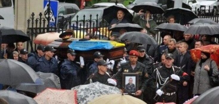 У Львові поховали загиблого під Слов'янськом генерала Кульчицького