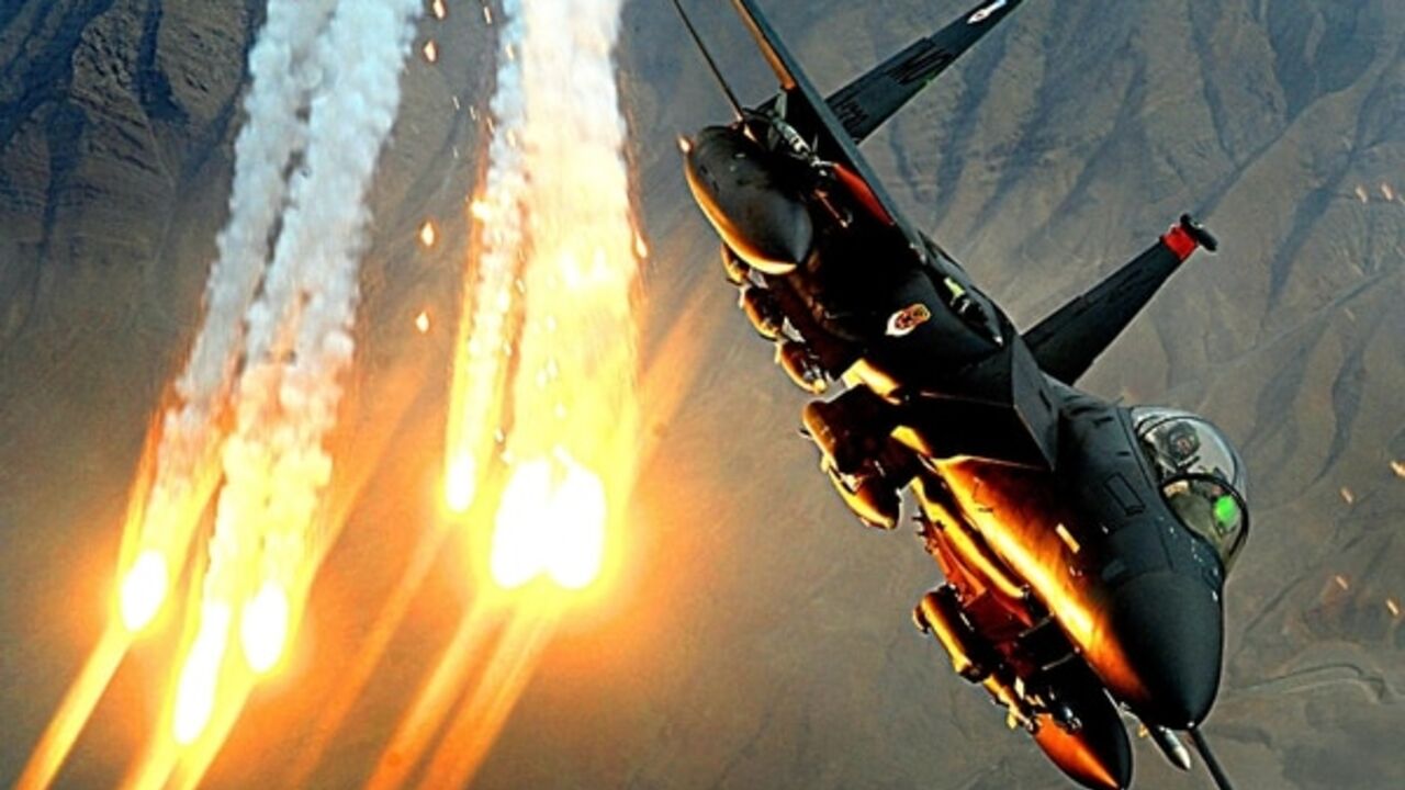 Запад решил покончить с ИГИЛ: Британия голосует за авиаудары, США удваивают усилия