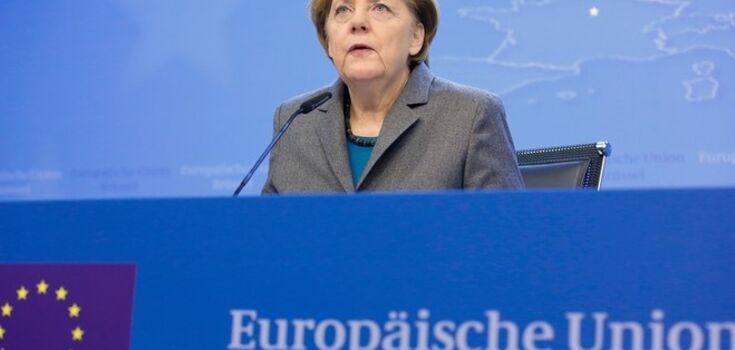ЕС не откажется от принятых против России санкций, 16 февраля они начнут действовать - Меркель