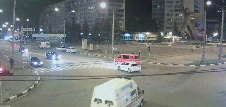 Соцсети сообщили о взрывах в Харькове
