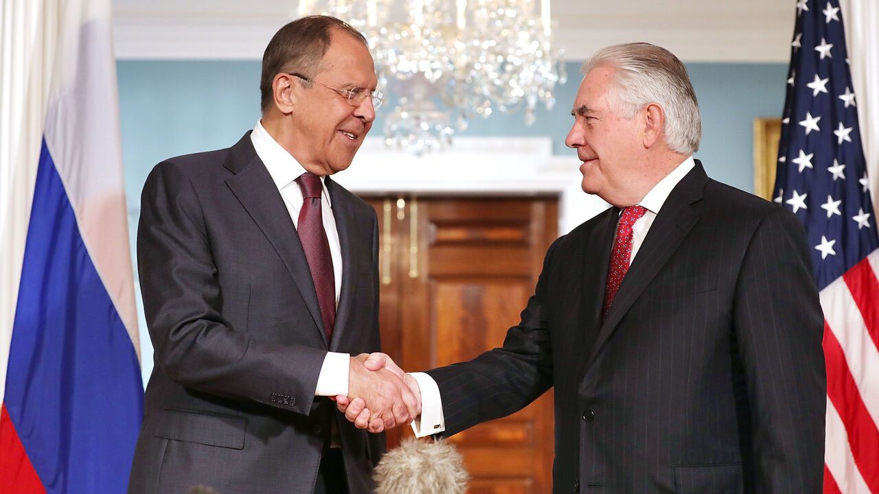 Скандал с консульствами России в США: Лавров разразился угрозами к Тиллерсону 