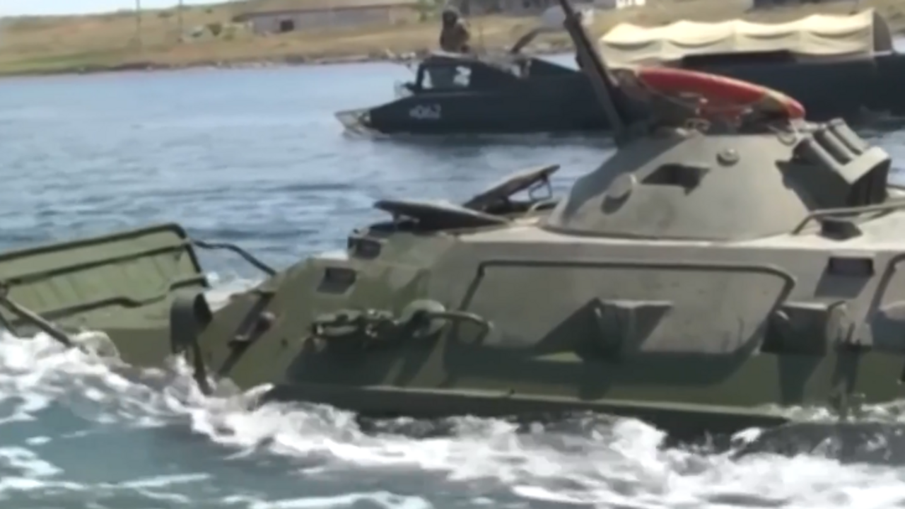 Як морпіхи Росії захоплювали Крим: опубліковано нове відео