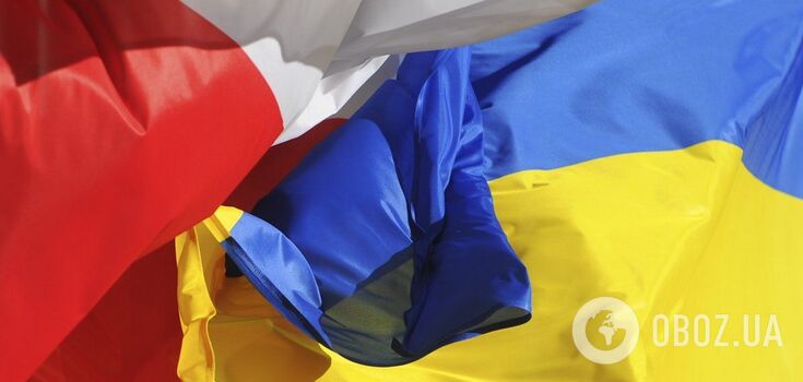 Польша стала выдавать украинцам больше разрешений на проживание
